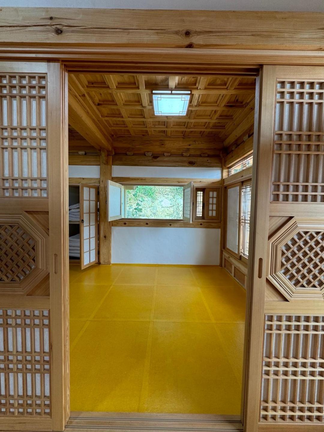 펜션 Hanok - Jukrokjungsa *